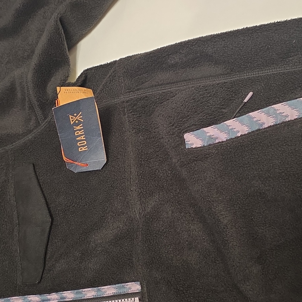 NWT Men's Roark Barra Scrambler Half Zip Fleece Hoodie in Black. Size Medium - Picture 2 of 8